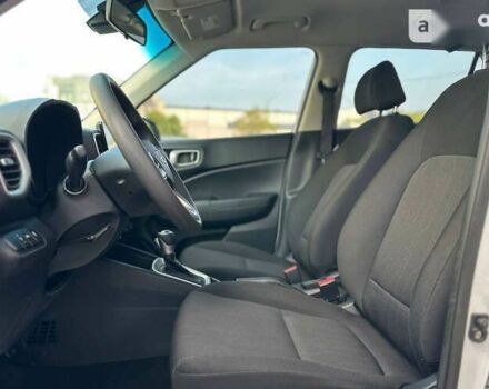 Хендай Venue, об'ємом двигуна 1.6 л та пробігом 32 тис. км за 14999 $, фото 8 на Automoto.ua