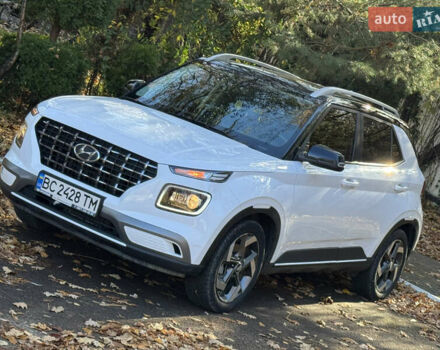 Хендай Venue, об'ємом двигуна 1.6 л та пробігом 35 тис. км за 17000 $, фото 2 на Automoto.ua