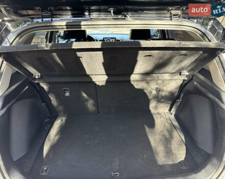 Хендай Venue, об'ємом двигуна 1.6 л та пробігом 35 тис. км за 17000 $, фото 41 на Automoto.ua