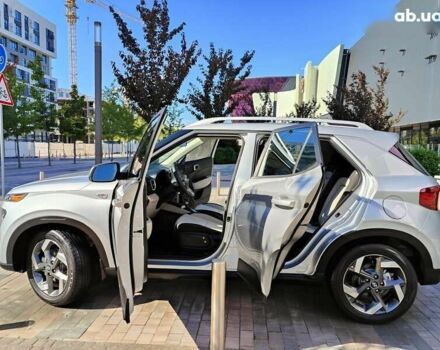 Хендай Venue, об'ємом двигуна 1.6 л та пробігом 41 тис. км за 15990 $, фото 9 на Automoto.ua