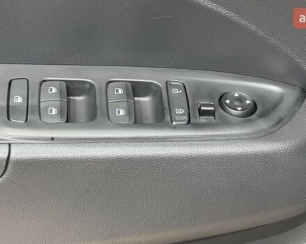 Хендай Venue, об'ємом двигуна 1.59 л та пробігом 0 тис. км за 21576 $, фото 10 на Automoto.ua