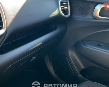 Хендай Venue, об'ємом двигуна 1.59 л та пробігом 0 тис. км за 23022 $, фото 21 на Automoto.ua