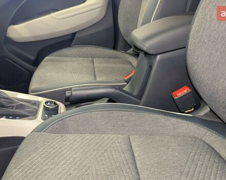 Хендай Venue, об'ємом двигуна 1.59 л та пробігом 0 тис. км за 23798 $, фото 23 на Automoto.ua