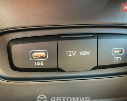 Хендай Venue, об'ємом двигуна 1.59 л та пробігом 0 тис. км за 23022 $, фото 23 на Automoto.ua