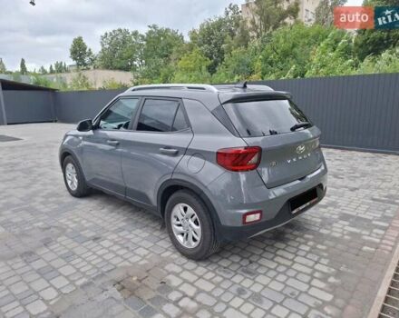 Сірий Хендай Venue, об'ємом двигуна 1.59 л та пробігом 53 тис. км за 14700 $, фото 7 на Automoto.ua