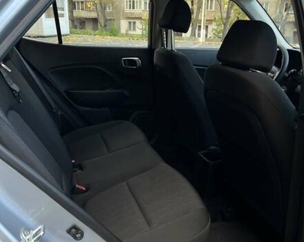 Серый Хендай Venue, объемом двигателя 1.6 л и пробегом 76 тыс. км за 14100 $, фото 29 на Automoto.ua