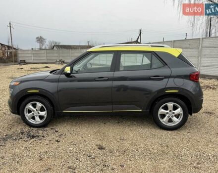 Серый Хендай Venue, объемом двигателя 1.59 л и пробегом 57 тыс. км за 14900 $, фото 6 на Automoto.ua