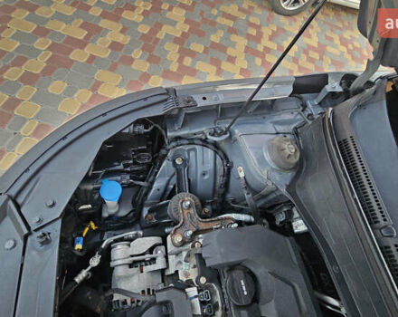 Серый Хендай Venue, объемом двигателя 1.59 л и пробегом 119 тыс. км за 14499 $, фото 12 на Automoto.ua