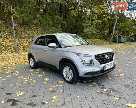 Серый Хендай Venue, объемом двигателя 1.6 л и пробегом 76 тыс. км за 14100 $, фото 9 на Automoto.ua