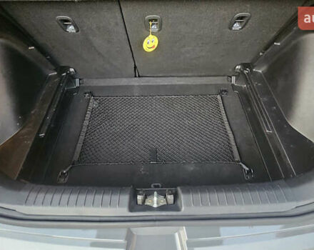 Серый Хендай Venue, объемом двигателя 1.59 л и пробегом 119 тыс. км за 14499 $, фото 16 на Automoto.ua