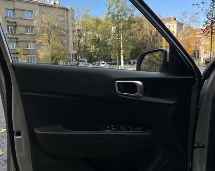 Серый Хендай Venue, объемом двигателя 1.6 л и пробегом 76 тыс. км за 14100 $, фото 12 на Automoto.ua