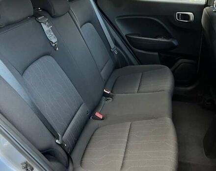 Серый Хендай Venue, объемом двигателя 1.6 л и пробегом 76 тыс. км за 14100 $, фото 30 на Automoto.ua