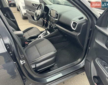 Серый Хендай Venue, объемом двигателя 1.6 л и пробегом 38 тыс. км за 17900 $, фото 15 на Automoto.ua