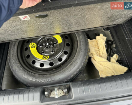 Серый Хендай Venue, объемом двигателя 1.6 л и пробегом 38 тыс. км за 17900 $, фото 13 на Automoto.ua