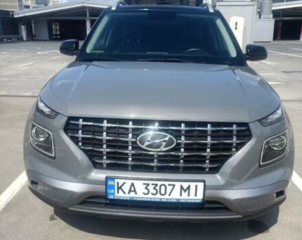 Сірий Хендай Venue, об'ємом двигуна 1.59 л та пробігом 21 тис. км за 18500 $, фото 27 на Automoto.ua