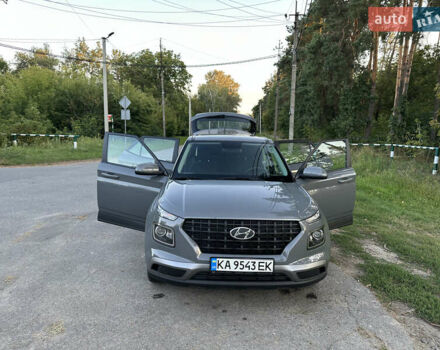 Серый Хендай Venue, объемом двигателя 1.59 л и пробегом 70 тыс. км за 14850 $, фото 38 на Automoto.ua