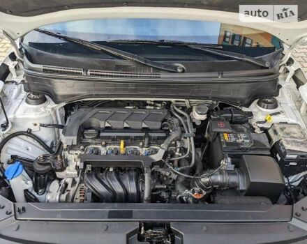 Серый Хендай Venue, объемом двигателя 1.59 л и пробегом 47 тыс. км за 15650 $, фото 19 на Automoto.ua