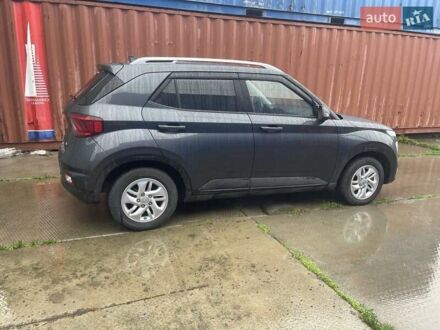 Сірий Хендай Venue, об'ємом двигуна 1.59 л та пробігом 58 тис. км за 16999 $, фото 1 на Automoto.ua