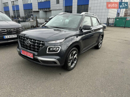 Серый Хендай Venue, объемом двигателя 1.6 л и пробегом 38 тыс. км за 17900 $, фото 1 на Automoto.ua