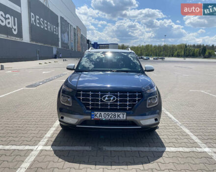 Синий Хендай Venue, объемом двигателя 1.59 л и пробегом 22 тыс. км за 15500 $, фото 6 на Automoto.ua