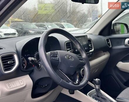 Синій Хендай Venue, об'ємом двигуна 1.59 л та пробігом 57 тис. км за 17961 $, фото 20 на Automoto.ua