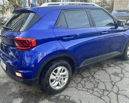 Синий Хендай Venue, объемом двигателя 1.59 л и пробегом 26 тыс. км за 18000 $, фото 2 на Automoto.ua
