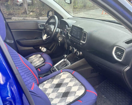 Синий Хендай Venue, объемом двигателя 1.59 л и пробегом 26 тыс. км за 18000 $, фото 7 на Automoto.ua