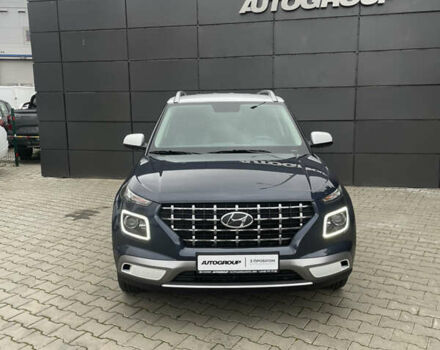 Синий Хендай Venue, объемом двигателя 1.59 л и пробегом 47 тыс. км за 19000 $, фото 2 на Automoto.ua