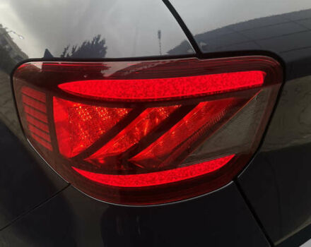 Синий Хендай Venue, объемом двигателя 1.59 л и пробегом 47 тыс. км за 19000 $, фото 7 на Automoto.ua