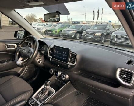 Синій Хендай Venue, об'ємом двигуна 1.59 л та пробігом 10 тис. км за 20500 $, фото 32 на Automoto.ua