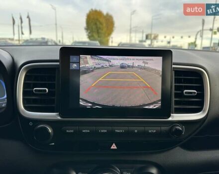 Синій Хендай Venue, об'ємом двигуна 1.59 л та пробігом 10 тис. км за 20500 $, фото 27 на Automoto.ua