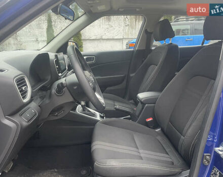 Синій Хендай Venue, об'ємом двигуна 1.5 л та пробігом 56 тис. км за 15900 $, фото 17 на Automoto.ua