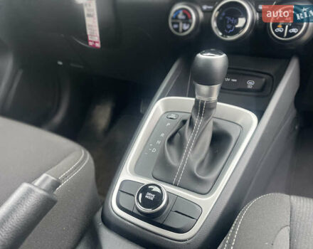 Синій Хендай Venue, об'ємом двигуна 1.5 л та пробігом 56 тис. км за 15900 $, фото 14 на Automoto.ua