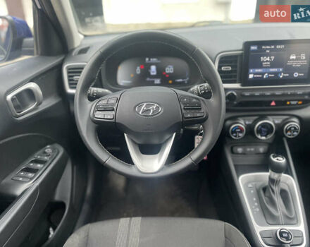 Синій Хендай Venue, об'ємом двигуна 1.5 л та пробігом 56 тис. км за 15900 $, фото 23 на Automoto.ua