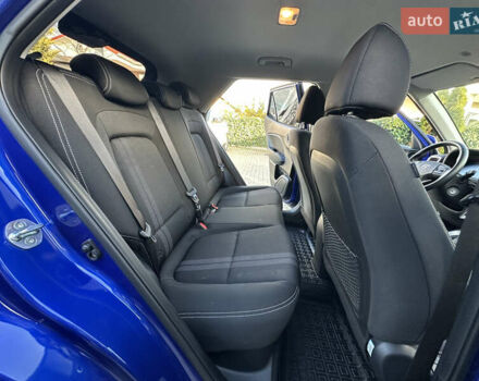 Синий Хендай Venue, объемом двигателя 1.59 л и пробегом 9 тыс. км за 20500 $, фото 28 на Automoto.ua