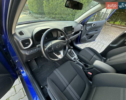 Синий Хендай Venue, объемом двигателя 1.59 л и пробегом 9 тыс. км за 20500 $, фото 53 на Automoto.ua