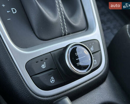 Синий Хендай Venue, объемом двигателя 1.59 л и пробегом 9 тыс. км за 20500 $, фото 61 на Automoto.ua