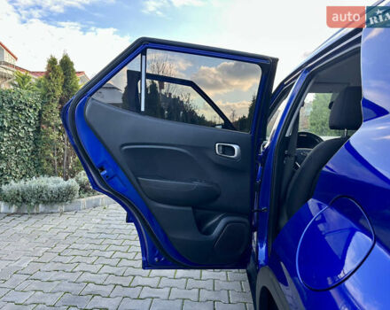 Синий Хендай Venue, объемом двигателя 1.59 л и пробегом 9 тыс. км за 20500 $, фото 32 на Automoto.ua