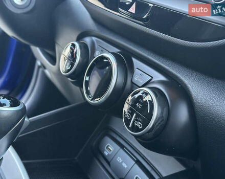 Синий Хендай Venue, объемом двигателя 1.59 л и пробегом 9 тыс. км за 20500 $, фото 43 на Automoto.ua