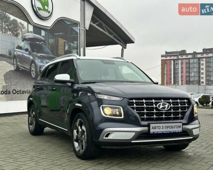 Синий Хендай Venue, объемом двигателя 1.59 л и пробегом 57 тыс. км за 17961 $, фото 1 на Automoto.ua