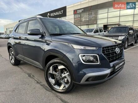 Хендай Venue 2023 у Києві на Automoto.ua Синій Хендай Venue, об'ємом двигуна 1.59 л та пробігом 10 тис. км за 20500 $, фото 1 на Automoto.ua