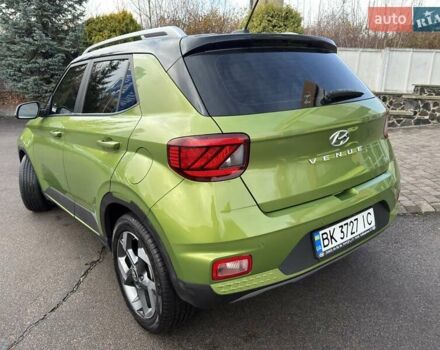 Зеленый Хендай Venue, объемом двигателя 1.59 л и пробегом 22 тыс. км за 18500 $, фото 10 на Automoto.ua