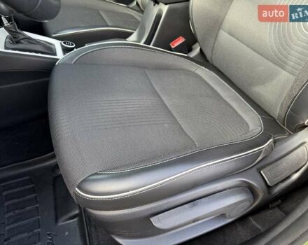 Зеленый Хендай Venue, объемом двигателя 1.59 л и пробегом 22 тыс. км за 18500 $, фото 18 на Automoto.ua