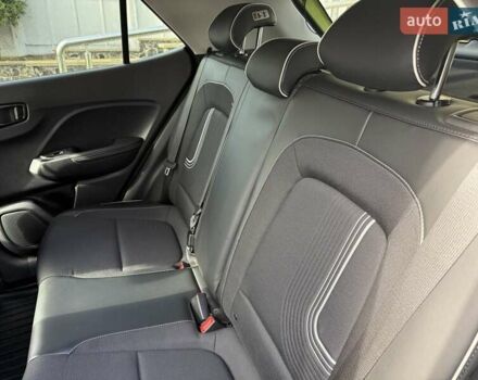 Зеленый Хендай Venue, объемом двигателя 1.59 л и пробегом 22 тыс. км за 18500 $, фото 24 на Automoto.ua