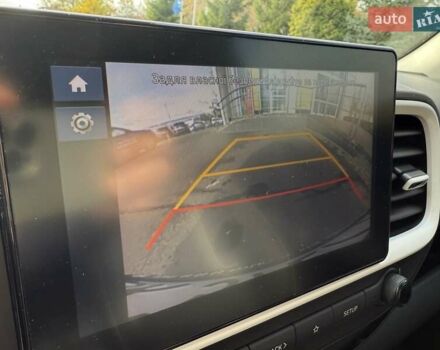 Зеленый Хендай Venue, объемом двигателя 1.59 л и пробегом 22 тыс. км за 18500 $, фото 26 на Automoto.ua