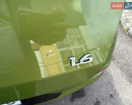 Зеленый Хендай Venue, объемом двигателя 1.59 л и пробегом 22 тыс. км за 18500 $, фото 31 на Automoto.ua