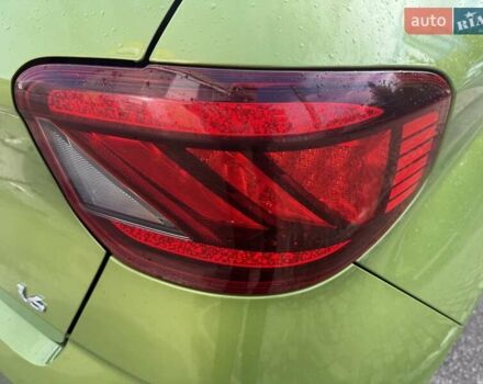 Зеленый Хендай Venue, объемом двигателя 1.59 л и пробегом 22 тыс. км за 18500 $, фото 27 на Automoto.ua