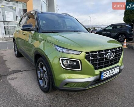 Зеленый Хендай Venue, объемом двигателя 1.59 л и пробегом 22 тыс. км за 18500 $, фото 8 на Automoto.ua