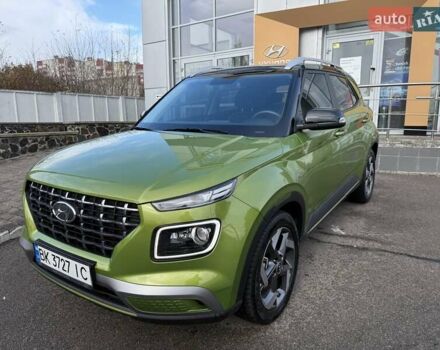 Зеленый Хендай Venue, объемом двигателя 1.59 л и пробегом 22 тыс. км за 18500 $, фото 3 на Automoto.ua