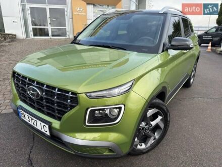 Зеленый Хендай Venue, объемом двигателя 1.59 л и пробегом 22 тыс. км за 18500 $, фото 1 на Automoto.ua